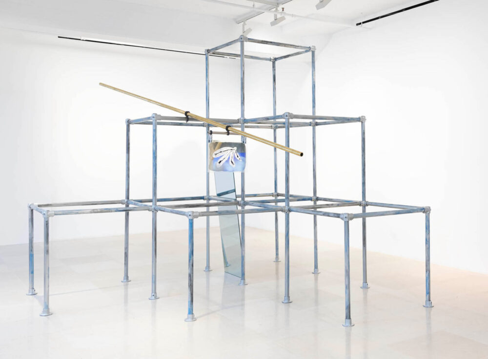 A Gallery of Fluid Motion Samimy， M.? Breuer， K. S.? Leal， L. G.; Steen， P. H. A Gallery of Fluid Motion Book K. S. Breuer, M. Samimy